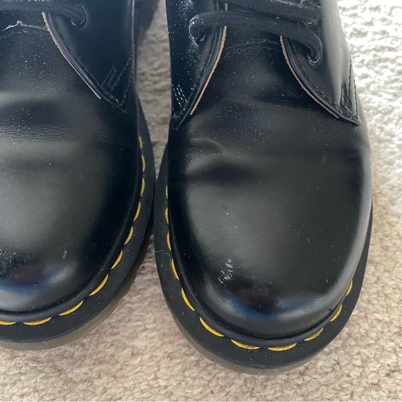 SOLD**- DR MARTEN Smooth Leather Oxford - Picture 3 of 5
